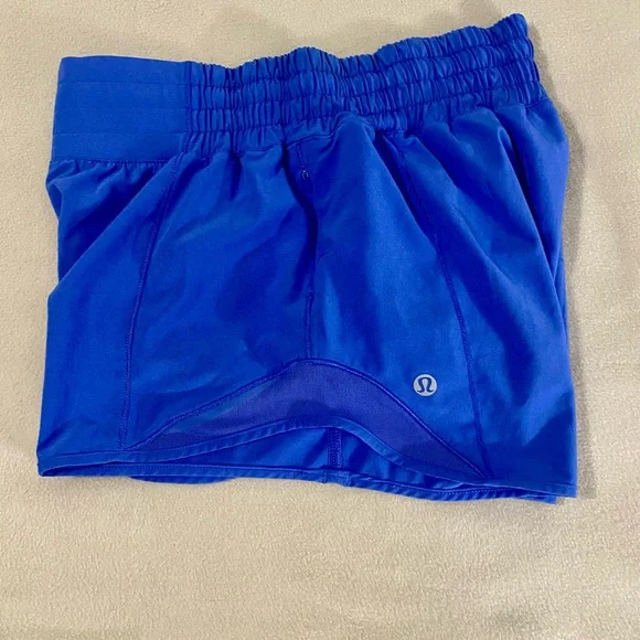 Lululemon Hotty Hot High-Rise Lined Short 2.5" Blue - Picture 4 of 6